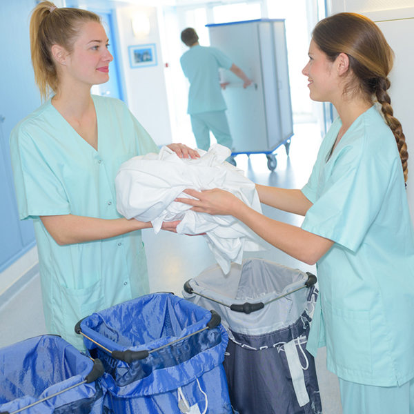 Imagen: Curso internacional en actualización de los factores de riesgo laboral del personal sanitario